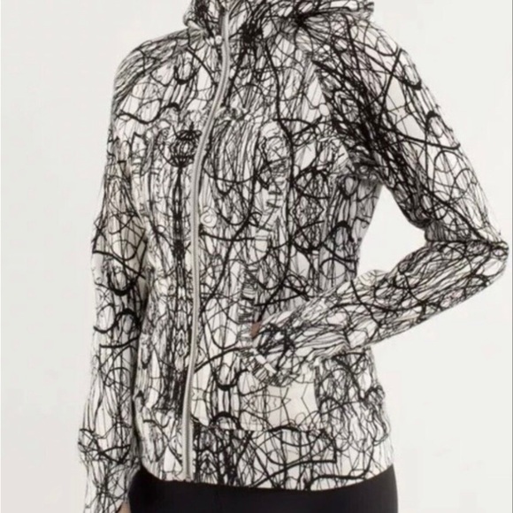 Lululemon Scuba hoodie zipup Nesting Black Bird / Ghost size 4 - Picture 5 of 11